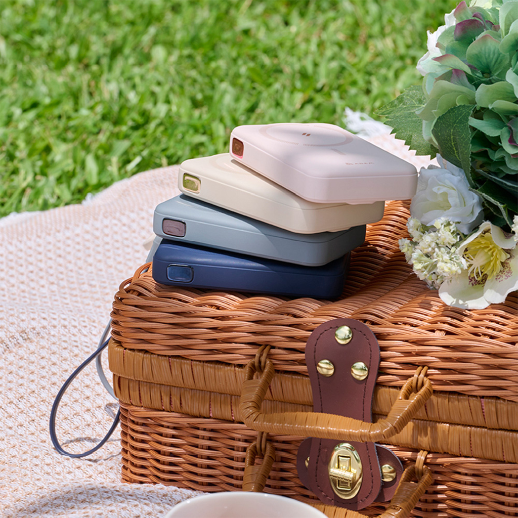 Adam Elements VIONTA C2 Pro 8 en 1 Banco de Carga Magnético 10,000 mAh - Gris