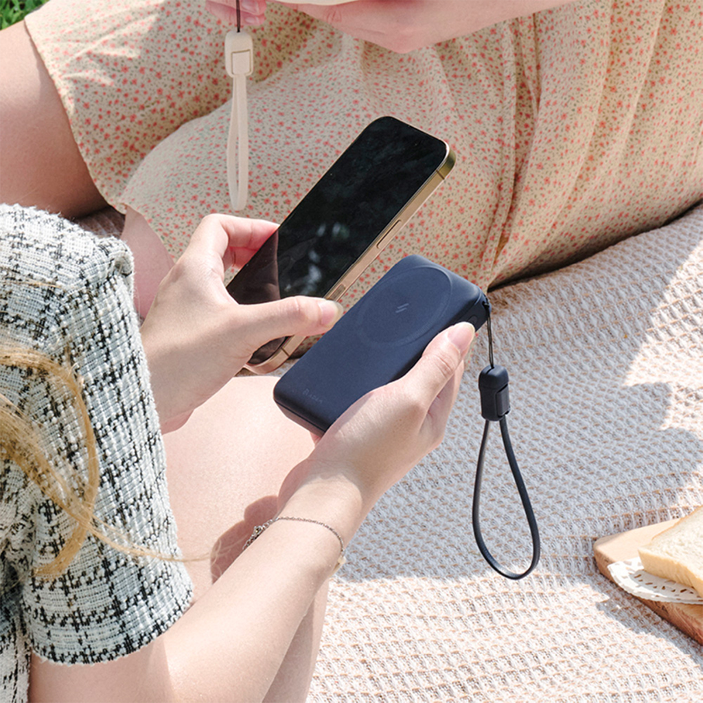 Adam Elements VIONTA C2 Pro 8 en 1 Banco de Carga Magnético 10,000 mAh - Medianoche