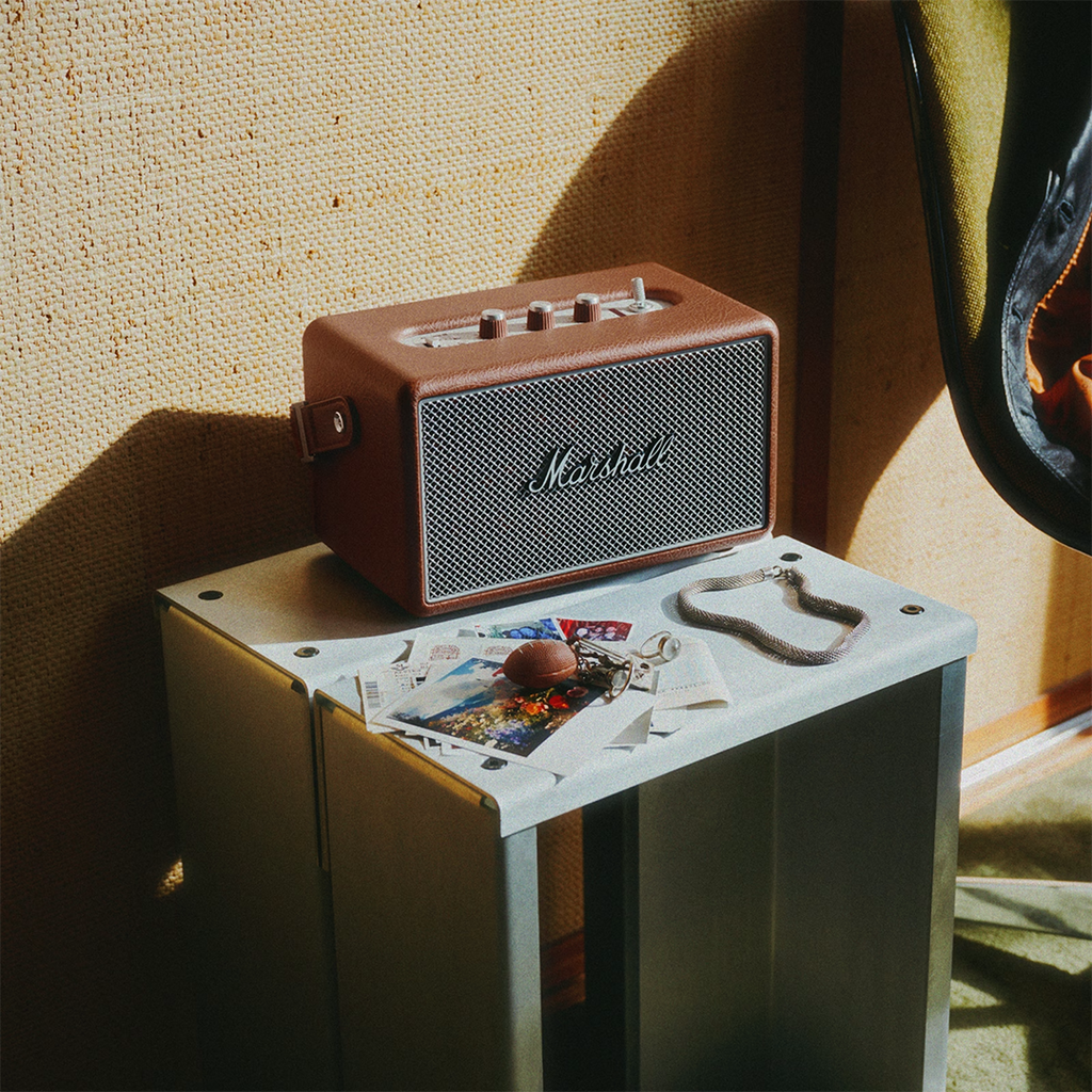 Parlante Bluetooth Kilburn III de Marshall - Marrón